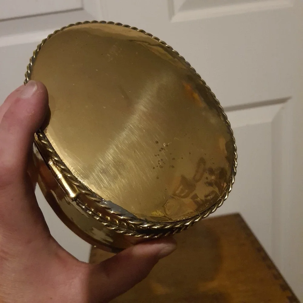 Vintage Oval Shape Hinged Lid Gold Tone Tin Trinket Box Braided Rim Detail *